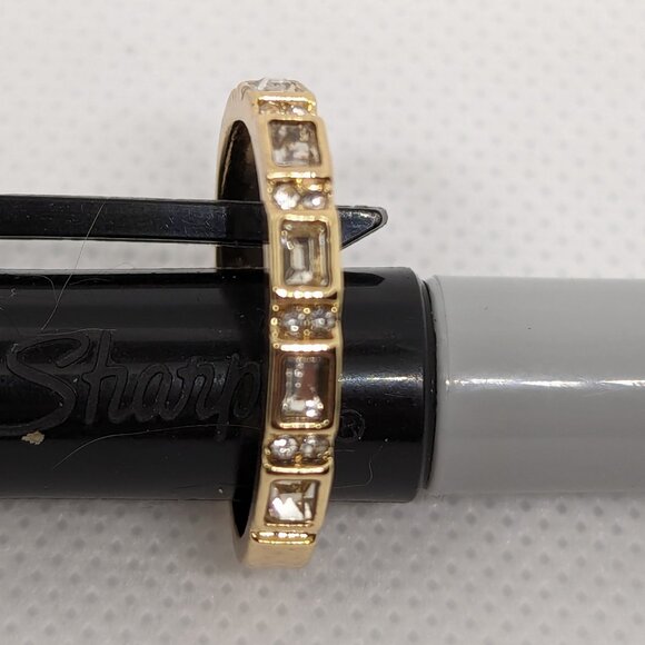 Gold Ring with diamonds - Picture 1 of 2